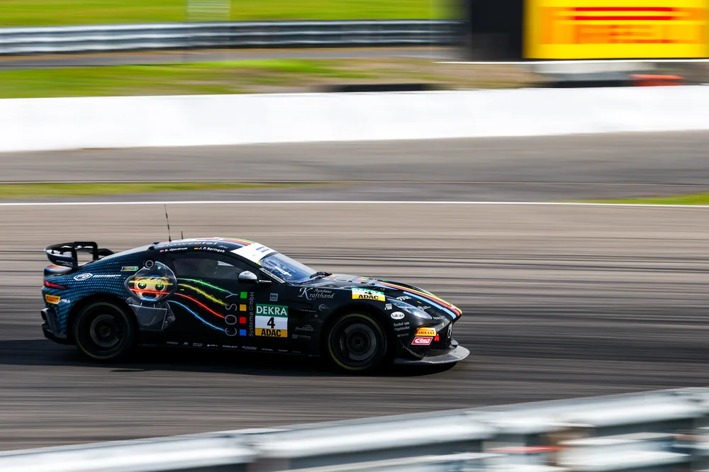 Aston Martin mit starkem Fahrer-Duo in der ADAC GT4 Germany
