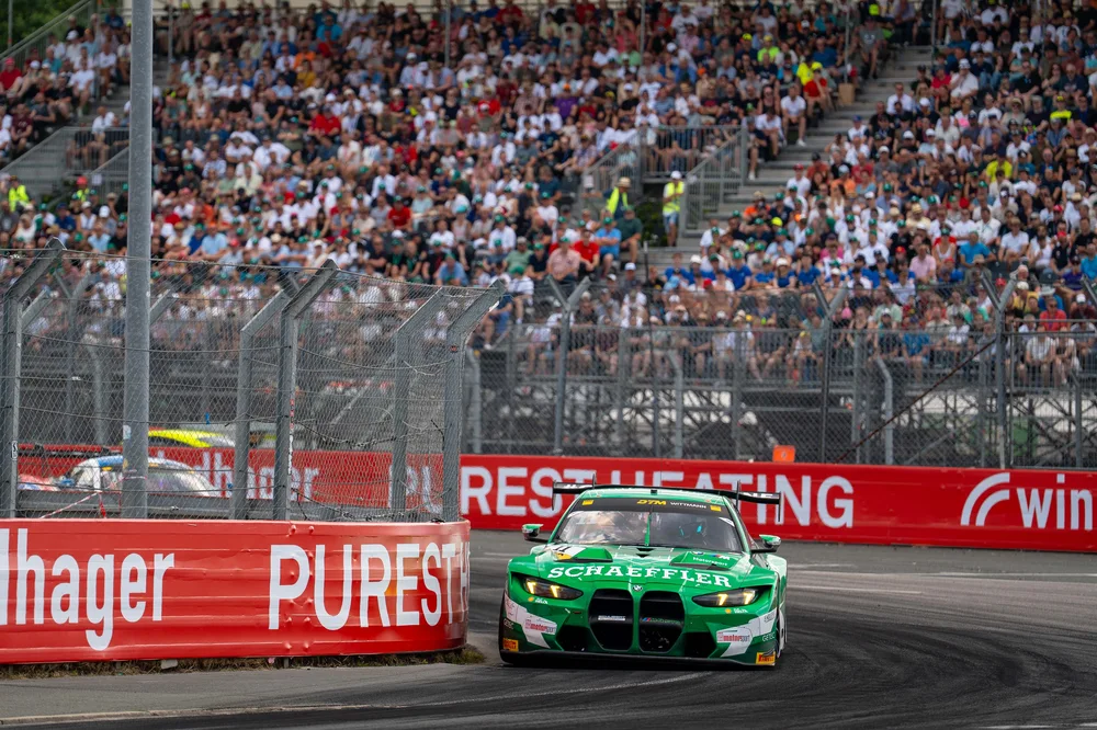 Zweifach-Champion und Rückkehrer: BMW mit schlagkräftigem Duo in der DTM 2026