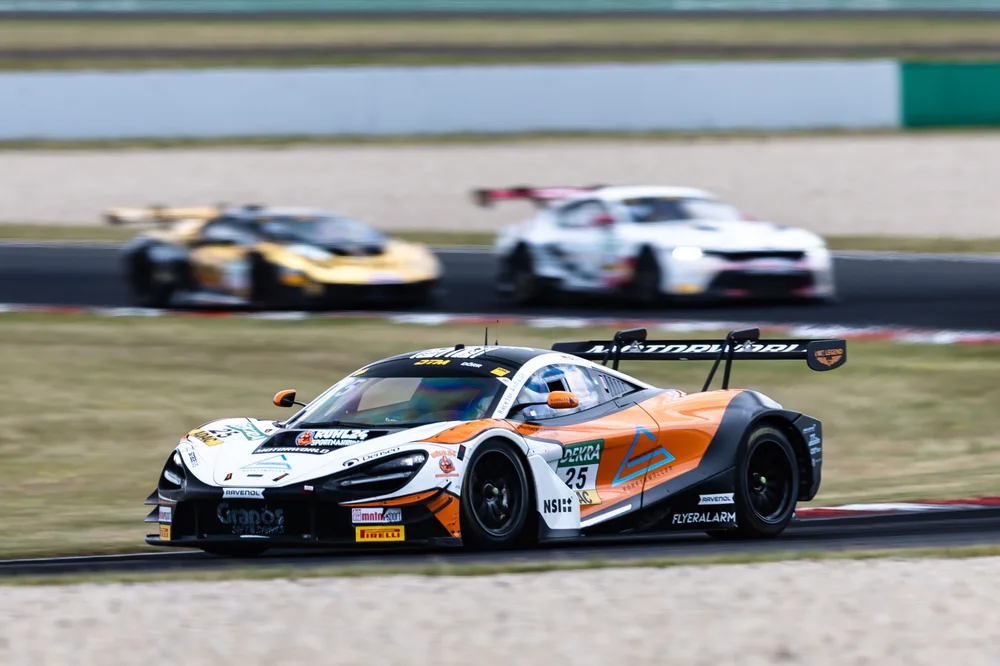 Möchte Highlights setzen: Ben Dörr im McLaren 720S GT3 Evo