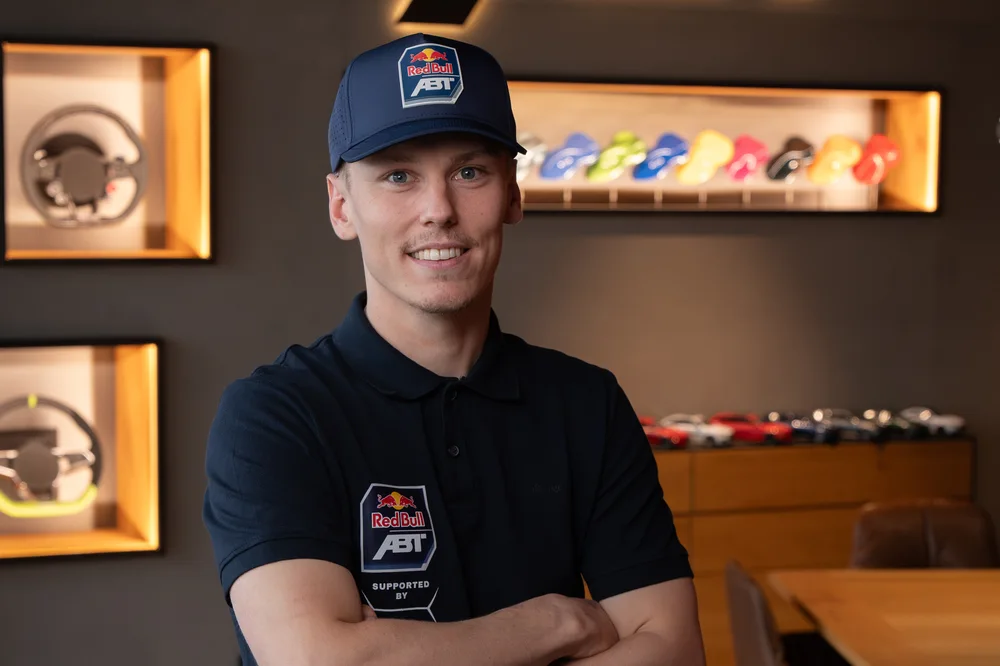 Luca Engstler bestreitet 2026 seine vierte DTM-Saison (Foto: Abt Sportsline)
