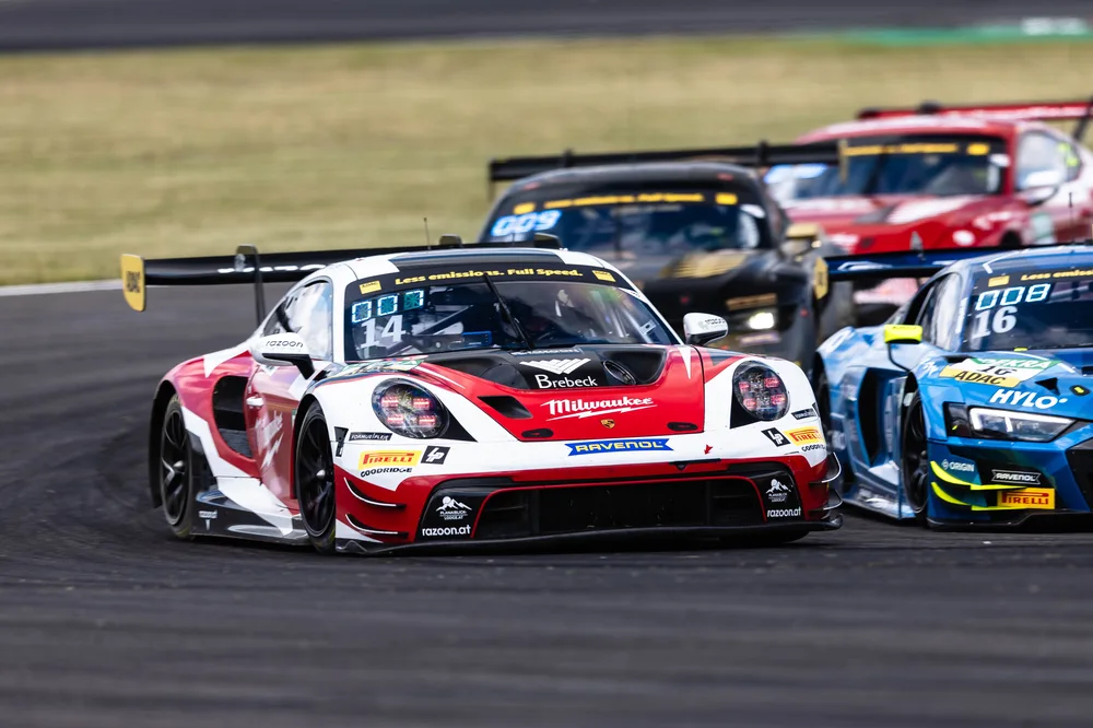 Razoon-Team verdoppelt ADAC GT Masters Aufgebot für 2026