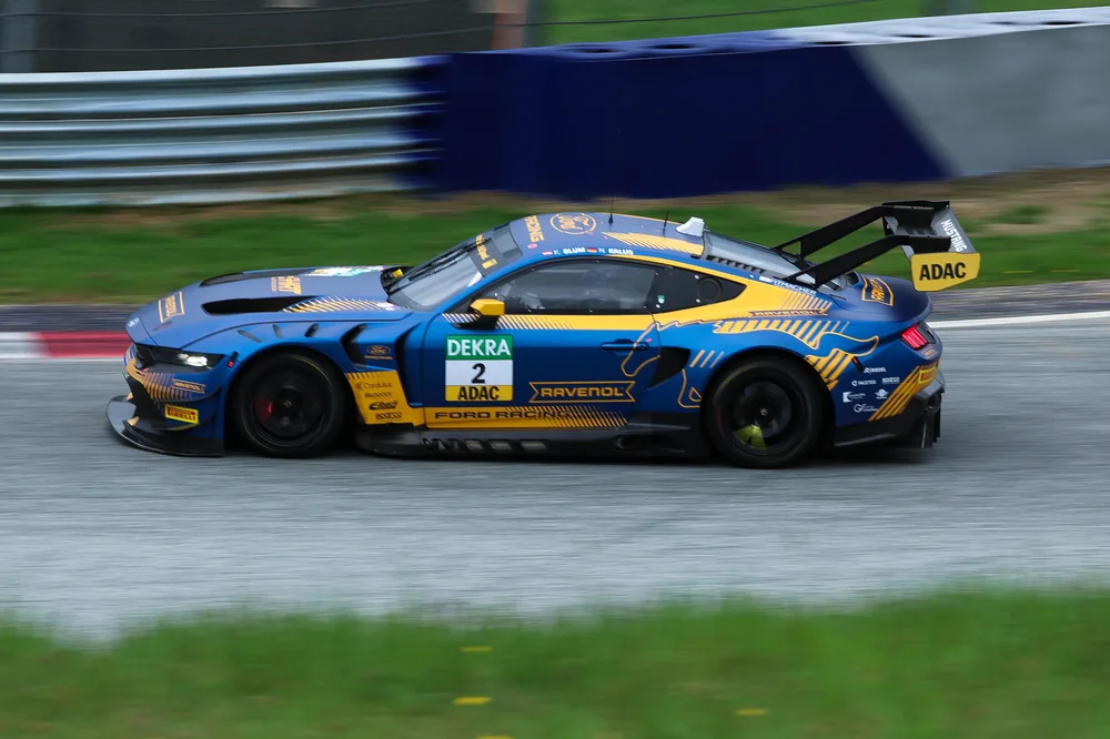 Rookie Kiano Blum erzielte in seinem Ford Mustang GT3 die drittschnellste Zeit des Testtages
