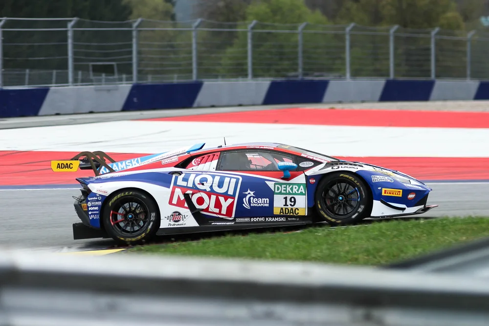 Tim Hütter aus Gallneukirchen startet im Lamborghini Huracán GT3 Evo 2