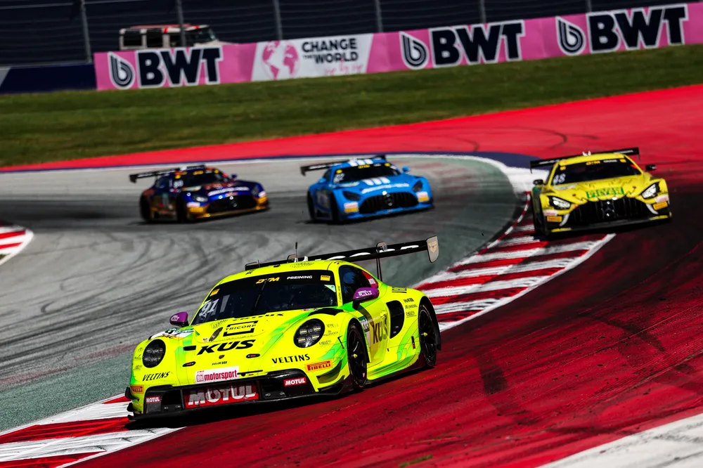 Manthey-Fahrer Thomas Preining tritt im neuen Porsche 911 GT3 R an
