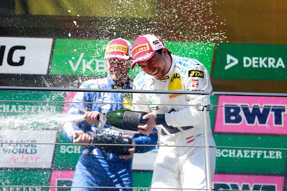 Der Tiroler Lucas Auer freute sich über den zweiten Platz