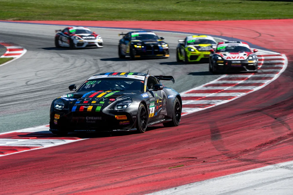 Aston Martin-Erfolg im Sonntagsrennen auf dem Red Bull Ring