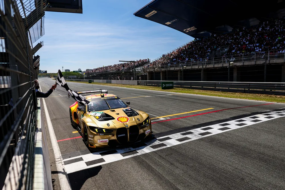 Historischer Moment: Kelvin van der Linde fuhr zu seinem ersten BMW-Sieg in der DTM