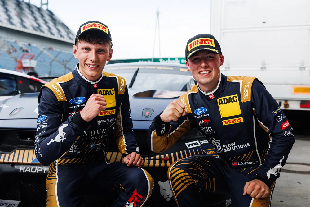 Max Reis und Emil Gjerdrum fuhren zum ersten Mal in dieser Saison aufs Podium