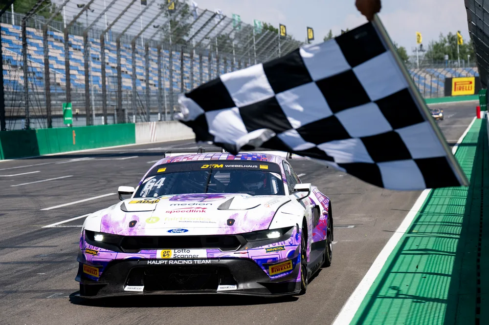Youngster Finn Wiebelhaus steuert in der DTM einen Ford Mustang GT3