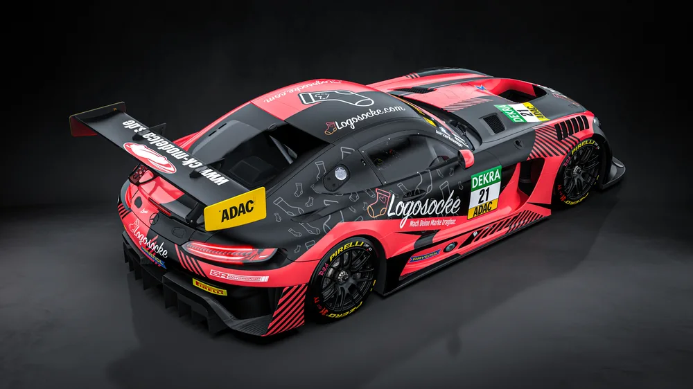 Das Team aus Niederzissen feiert sein Heimspiel auf dem Nürburgring (Foto: SR Motorsport by Schnitzelalm)