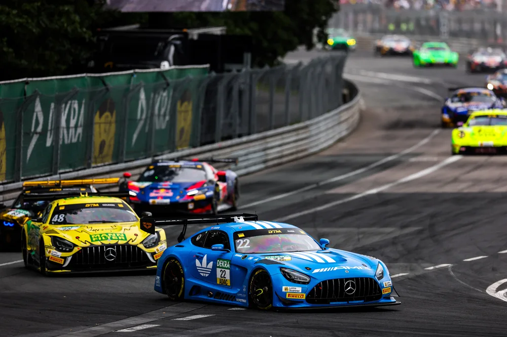 Der Österreicher Lucas Auer belegte im Mercedes-AMG GT3 den dritten Platz