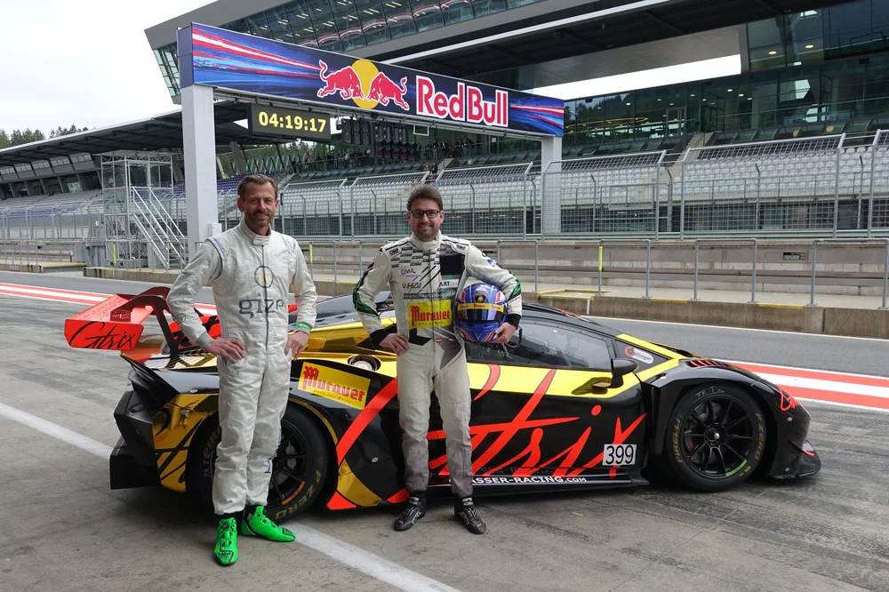 Gottfried Grasser und Gerhard Tweraser treten als Gaststarter im Lamborghini Huracán GT3 Evo 2 an (Foto: GRT Grasser Racing Team)