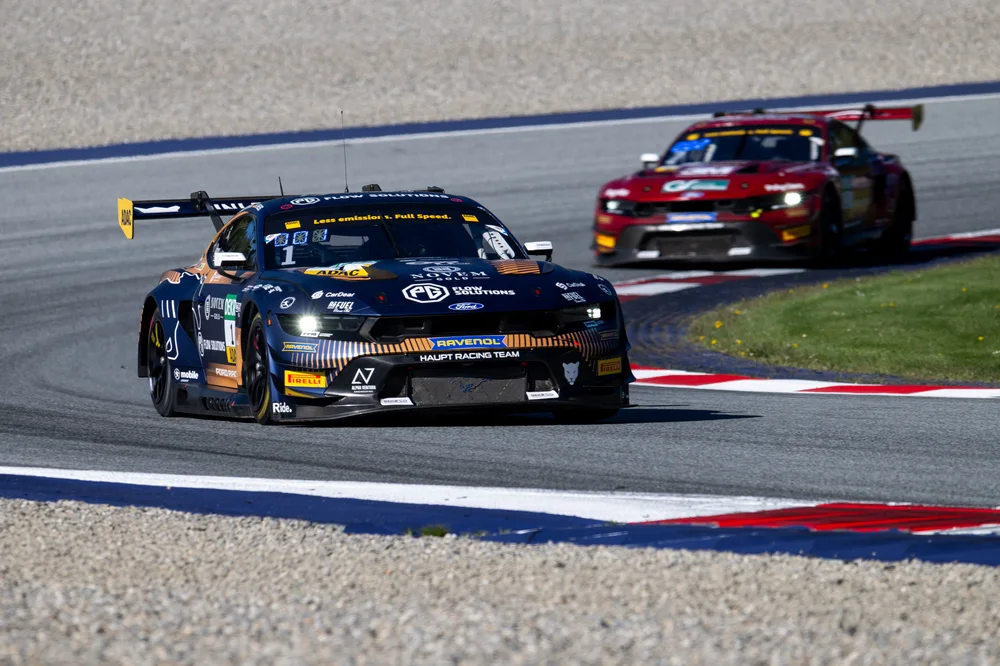 Das Haupt Racing Team aus Drees feiert sein Heimrennen am Nürburgring