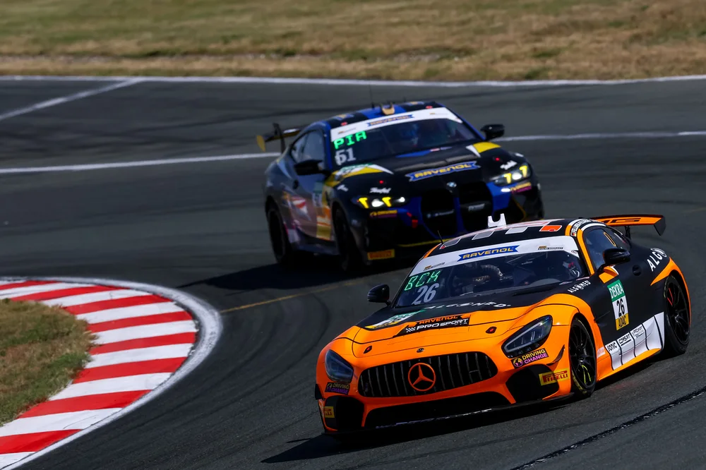 Starke Leistung für den Mercedes-AMG von Prosport Racing