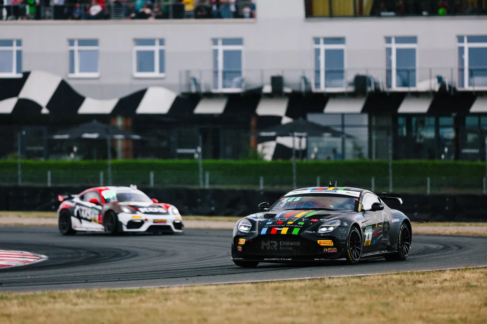 Zweimal Podium in Oschersleben für Jan Philipp Springob und Philipp Gogollok