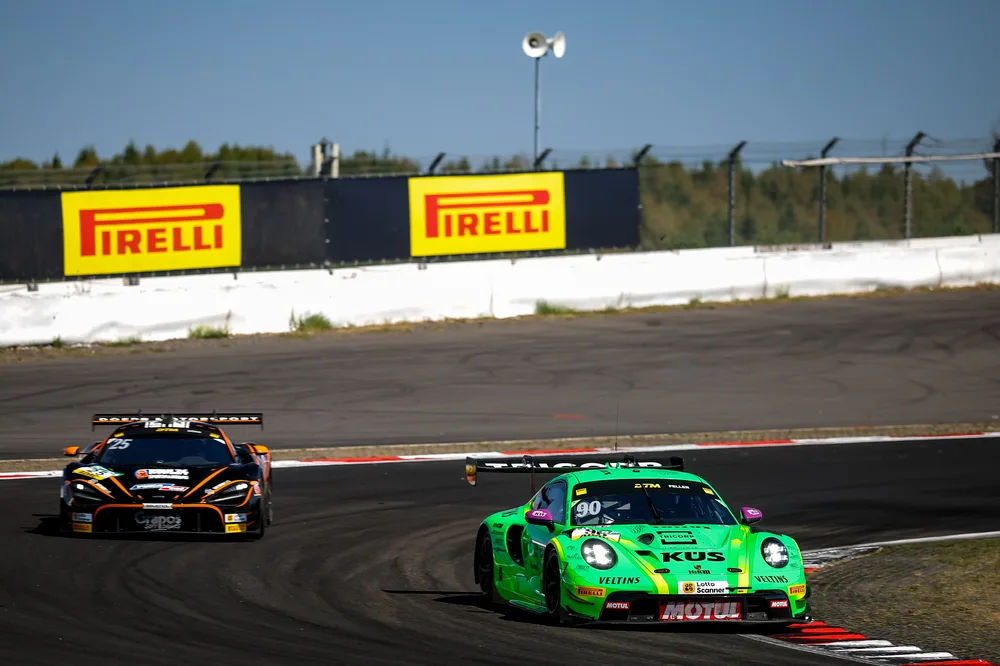 Ricardo Feller steuerte seinen Porsche 911 GT3 R auf Platz zwei