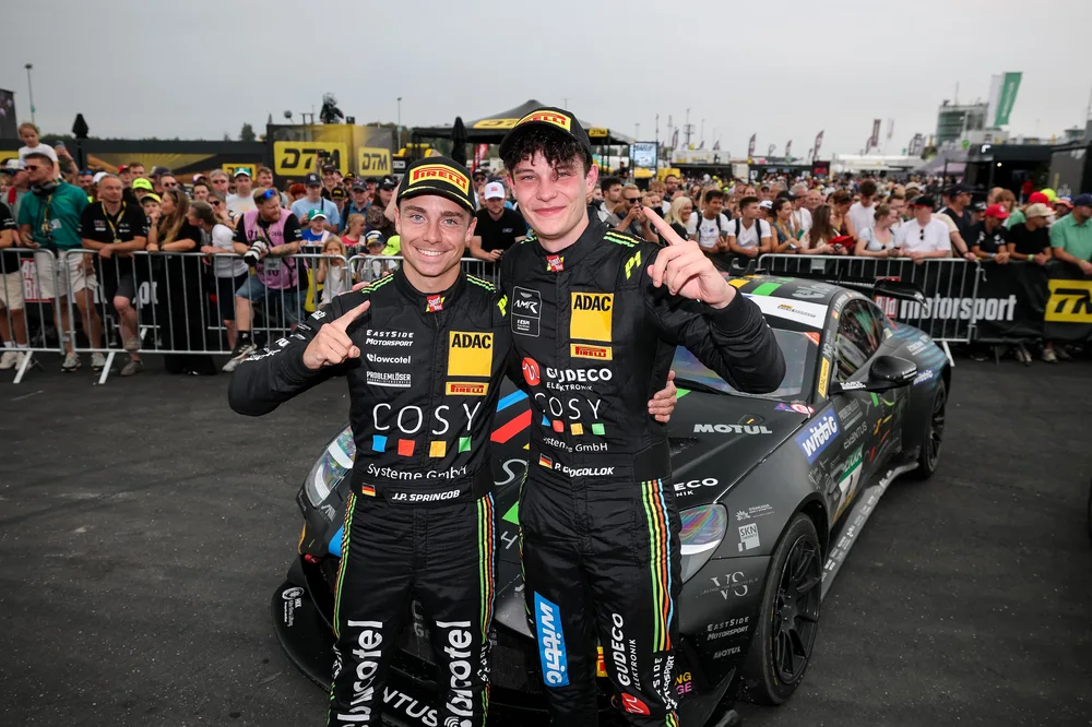 Makellose Leistung: Aston Martin triumphiert auf dem Nürburgring