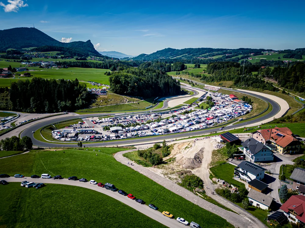 Der Salzburgring ist zum zweiten Mal Austragungsort des ADAC GT Masters (Foto: Manuel Mackinger)