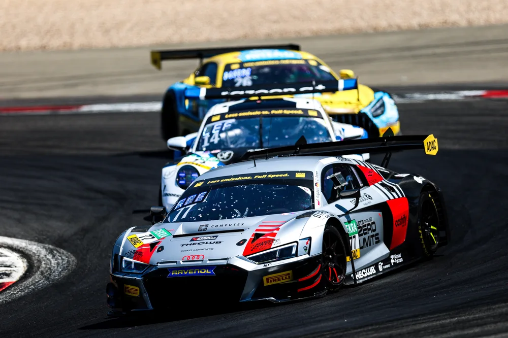 Simon Connor Primm feiert seine DTM-Premiere in einem Audi R8 LMS GT3 Evo2