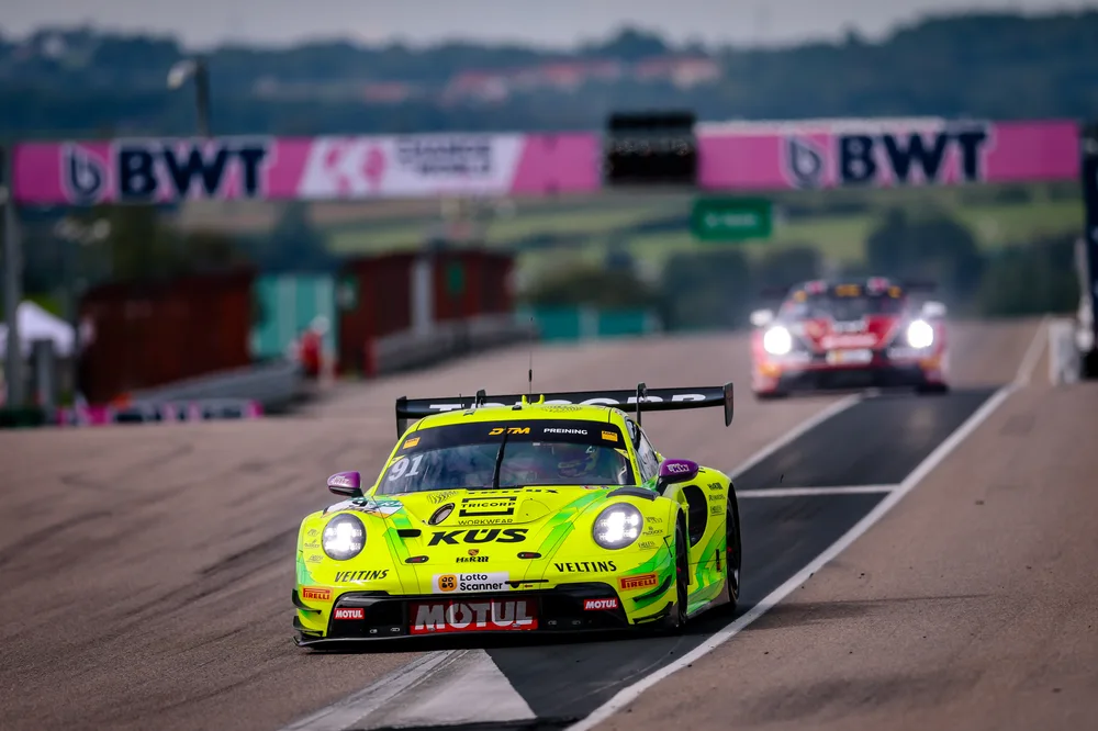 Bereit für den DTM-Titelendspurt: Preining Trainingsschnellster am Sachsenring
