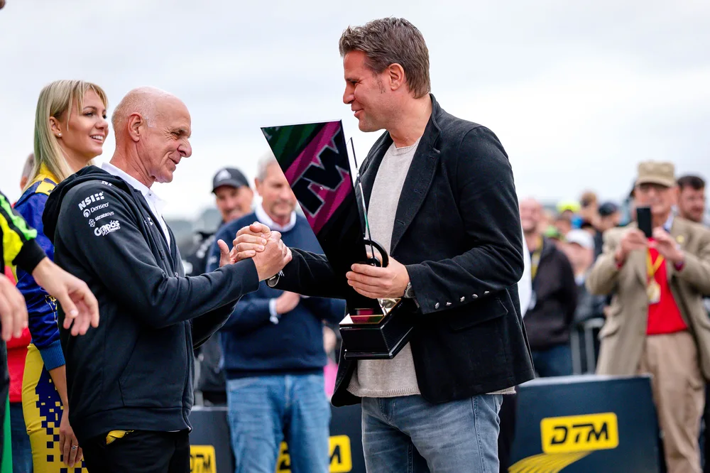Ex-Schiedsrichter Dr. Felix Brych verfolgt die DTM seit 25 Jahren