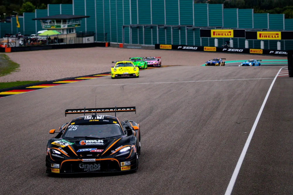 McLaren-Youngster Ben Dörr holte seinen zweiten DTM-Erfolg
