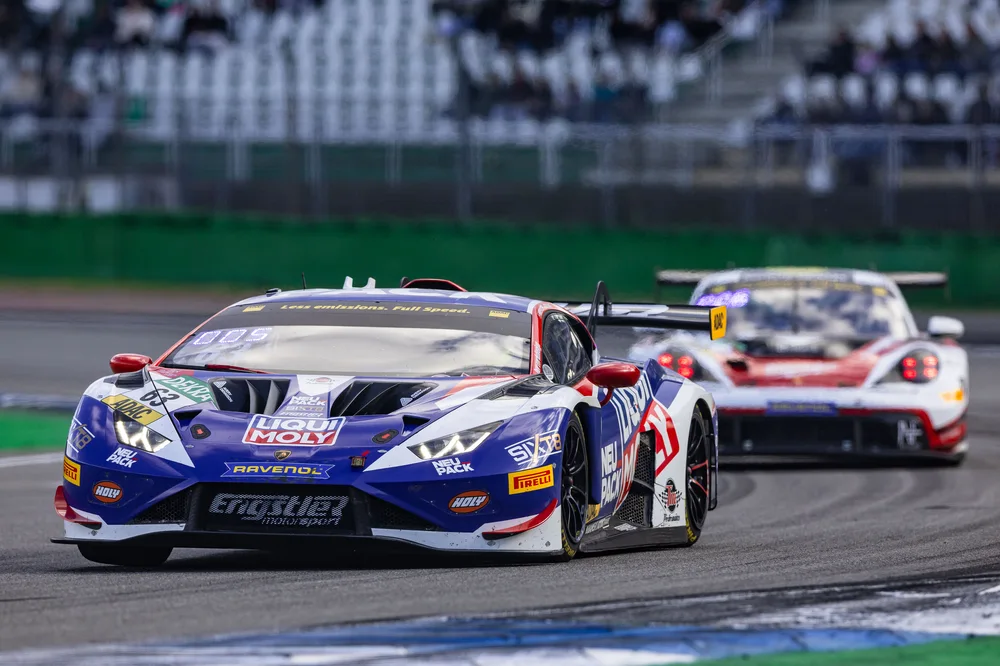 Der Lamborghini #63 des Liqui Moly Team Engstler Motorsport ist neuer Tabellenführer