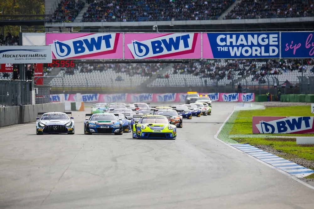ADAC GT Masters feiert beim „Festival of Dreams” in Hockenheim seinen Saisonstart
