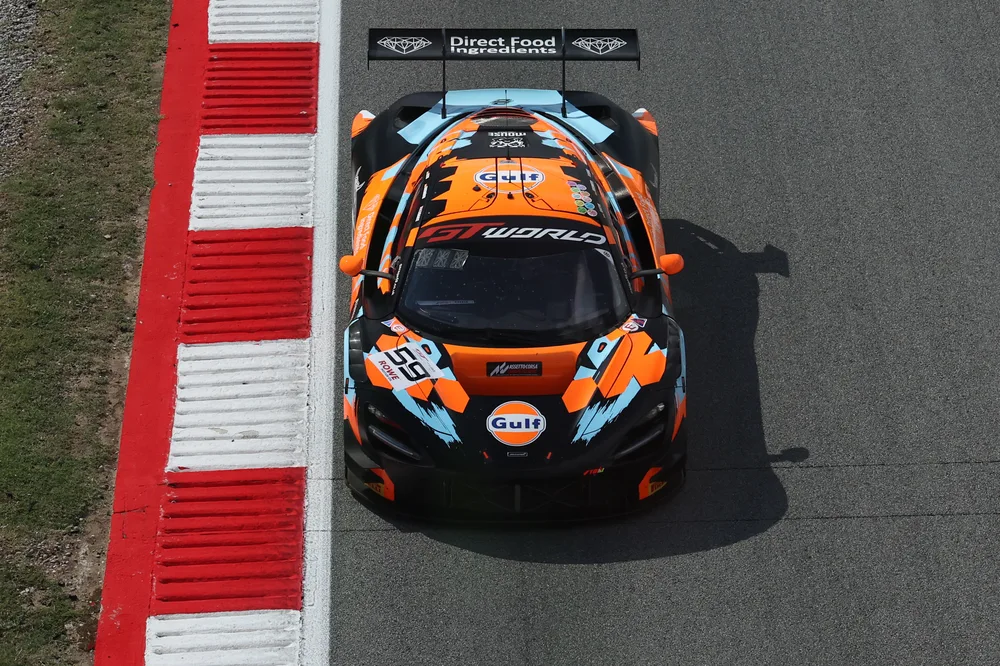 Einschreibung 2026: Garage 59 signalisiert Titelambitionen mit zwei starken McLaren-Aufstellungen