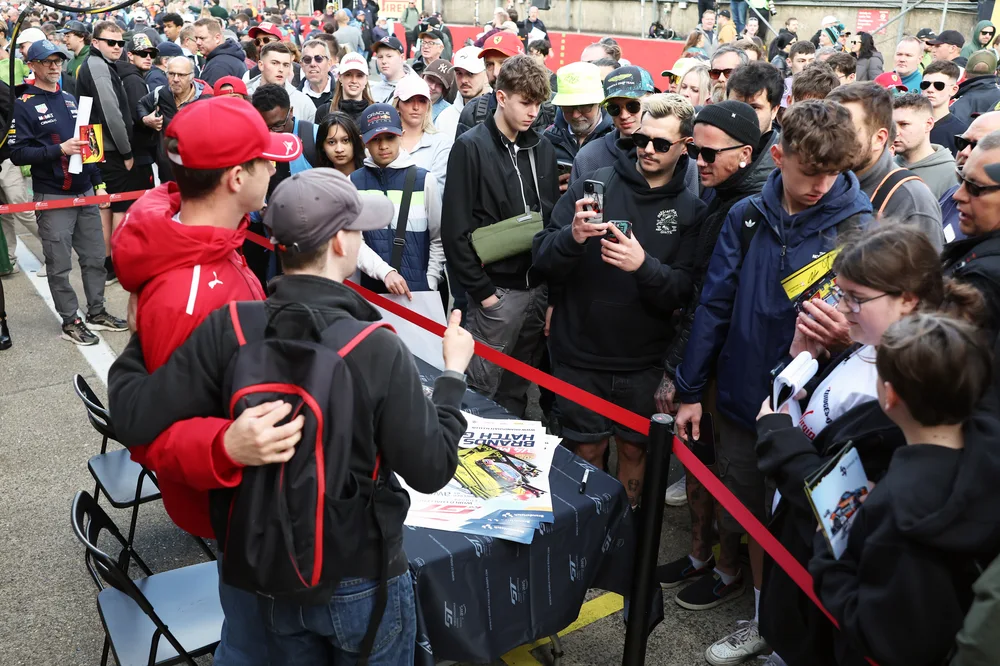 GT World bringt internationale Stars nach Brands Hatch zum Saisonauftakt des Sprint Cup – Galerie 2 – Foto 2