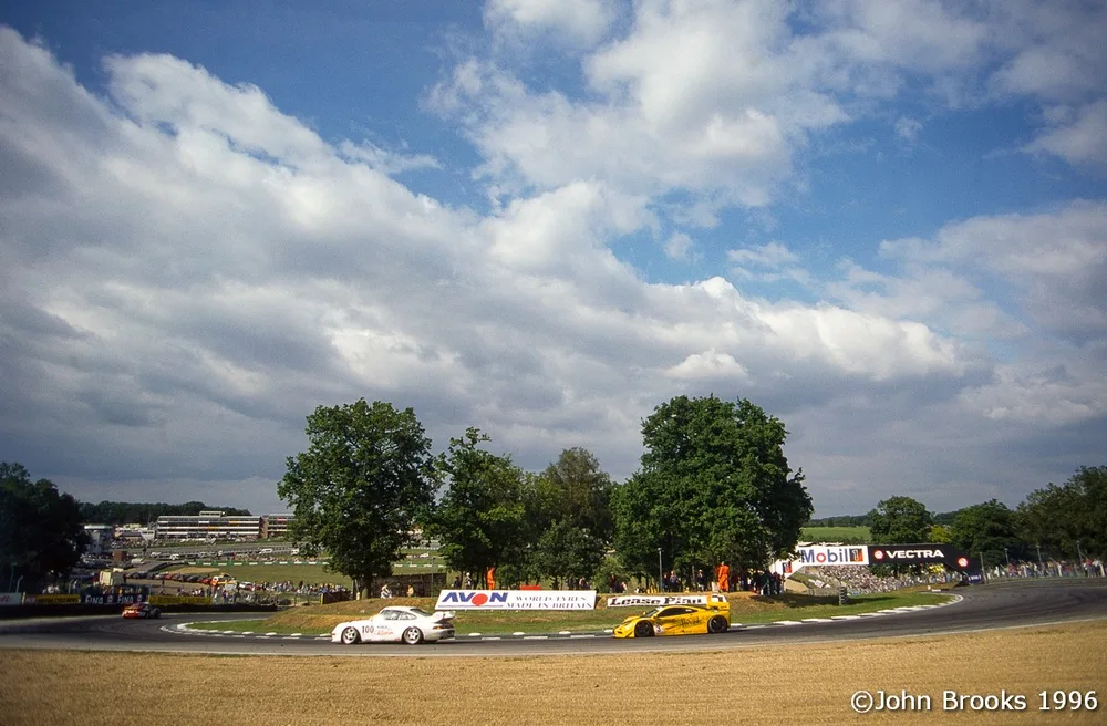 GT World Rückblick: Wie der internationale GT-Rennsport 1996 Brands Hatch begeisterte – Galerie 2 – Foto 1