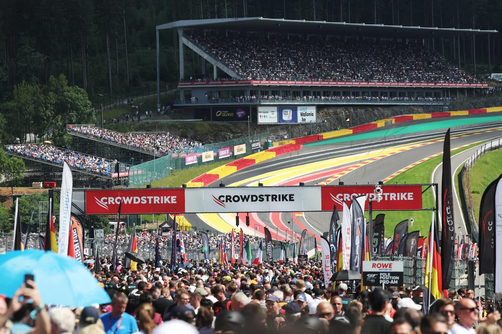 Die CrowdStrike 24 Stunden von Spa präsentieren ein außergewöhnliches 70-Fahrzeug-Feld für die Ausgabe 2026 – Galerie 2 – Foto 3