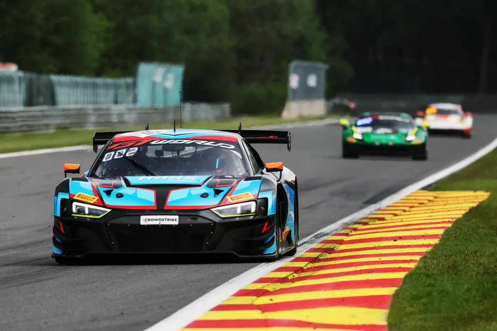 Prolog Tag 1: Haase fährt die Bestzeit, Eastalent Racing Audi übernimmt die Führung in Spa-Francorchamps – Galerie 2 – Foto 2