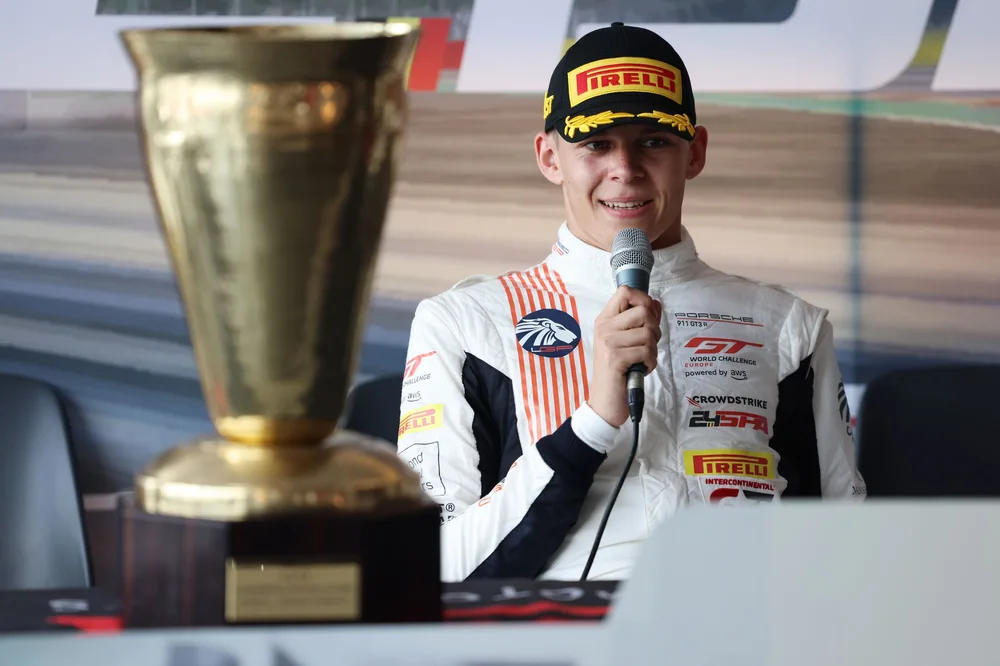 Wie Bastian Buus zum neuen Megastar im GT-Rennsport wurde