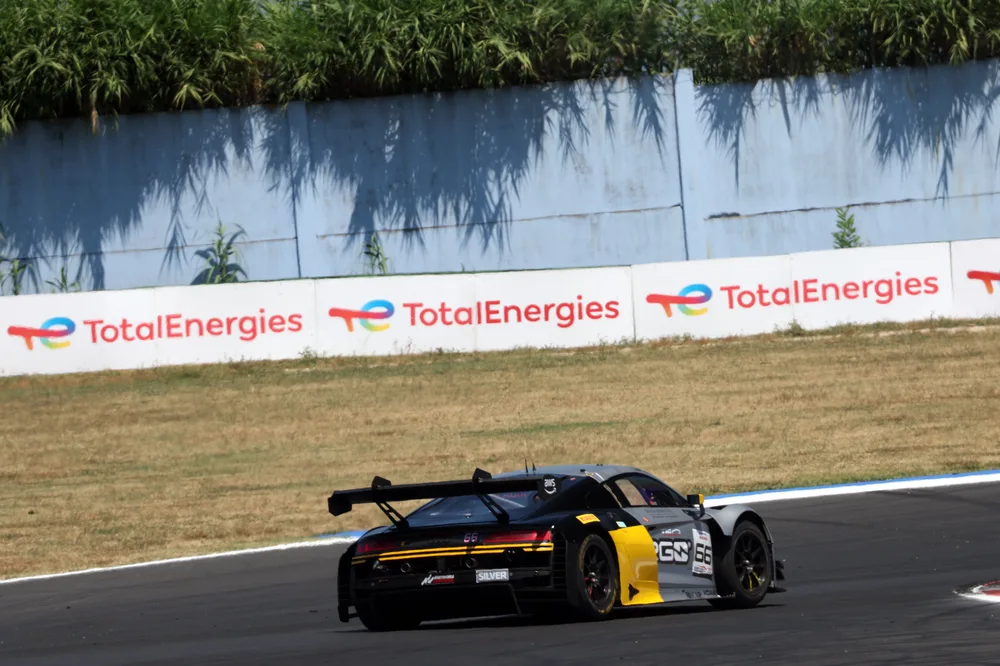 Qualifying 1: Rossi sichert sich die erste Pole-Position auf heimischem Boden in Misano – Galerie 2 – Foto 1