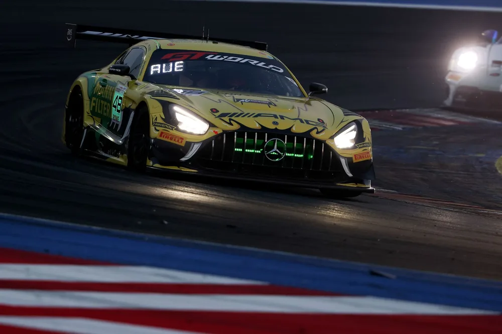 Weerts und Van der Linde fahren zu einem überzeugenden Sieg unter Flutlicht bei Misano – Galerie 2 – Foto 2