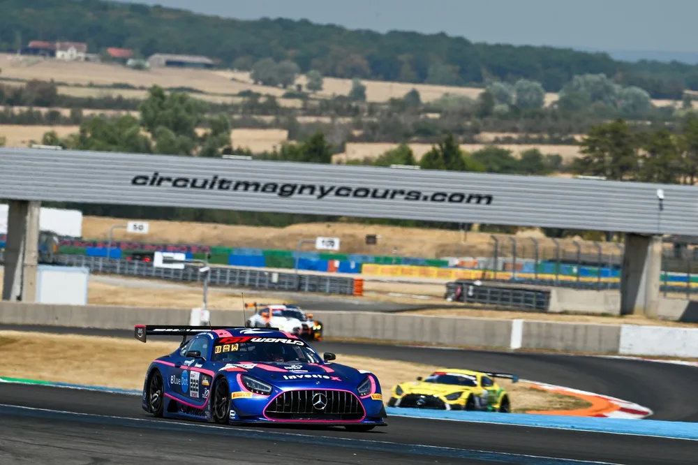 Test in Magny-Cours: MacDonald Schnellster für Garage 59 McLaren – Galerie 2 – Foto 1