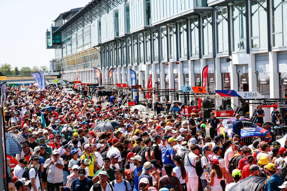 Magny-Cours begrüßt über 27.000 Zuschauer bei seinem alljährlichen Motorsport-Festival – Galerie 2 – Foto 4