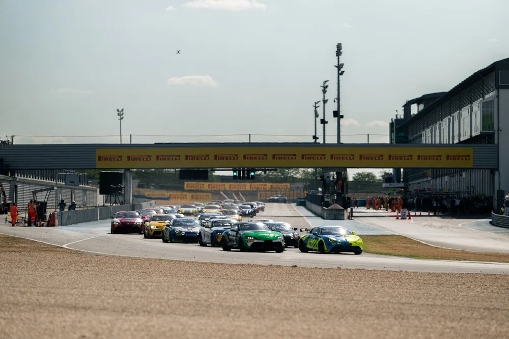 Magny-Cours begrüßt über 27.000 Zuschauer bei seinem alljährlichen Motorsport-Festival – Galerie 2 – Foto 5