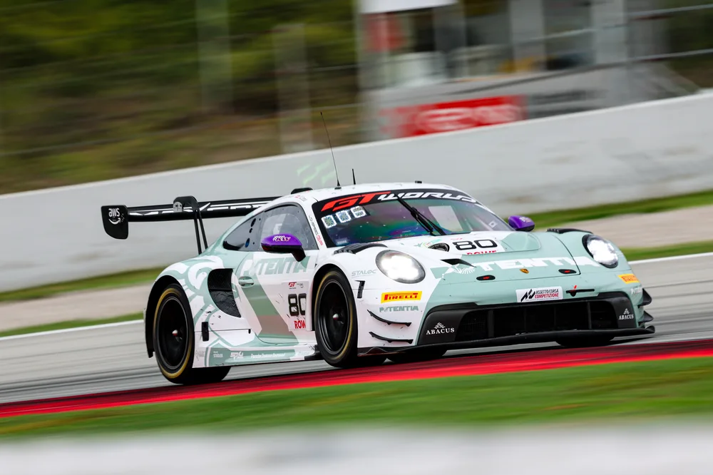 FP1: Lionspeed GP beginnt mit dem letzten Titelstoß an der Spitze der Zeitlisten