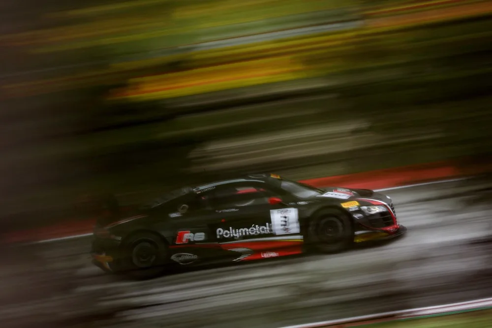 GT World übersteht den Sturm auf dem Circuit de Barcelona-Catalunya, während die Sprint Cup-Saison zu Ende geht – Galerie 2 – Foto 8
